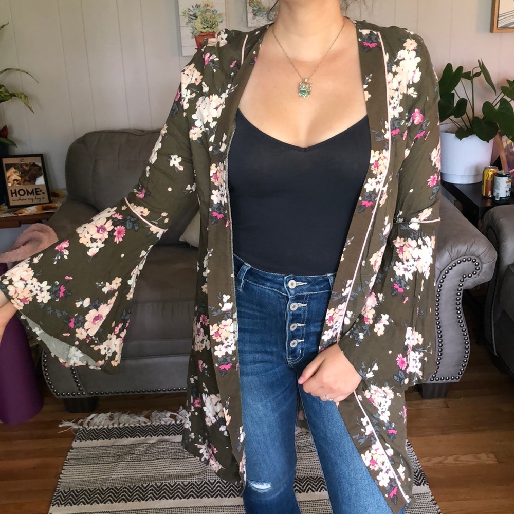 Floral kimono